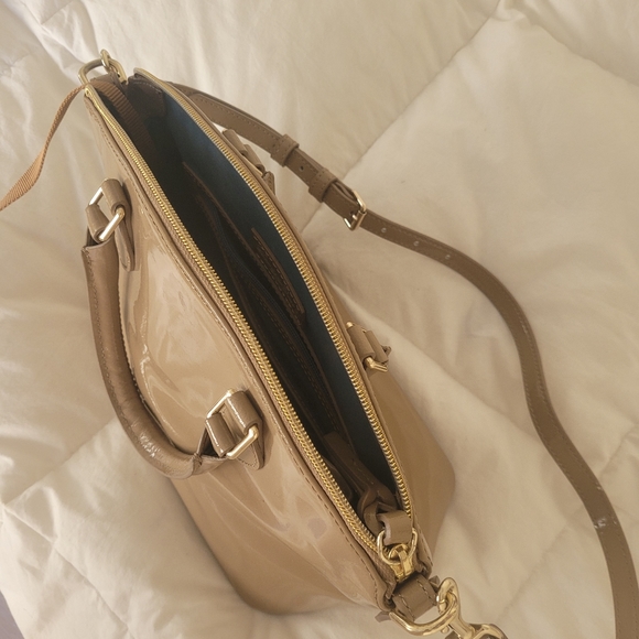 Dooney & Bourke Patent Leather Beige Satchel - Picture 5 of 6